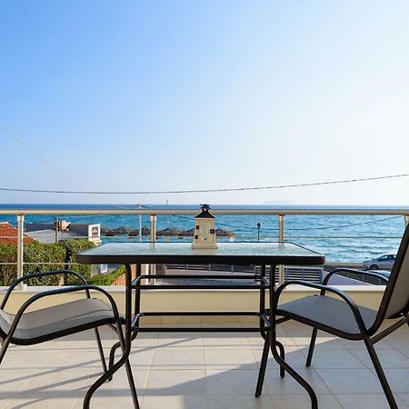 Coral Sea Studio Κόκκινος Πύργος Εξωτερικό φωτογραφία
