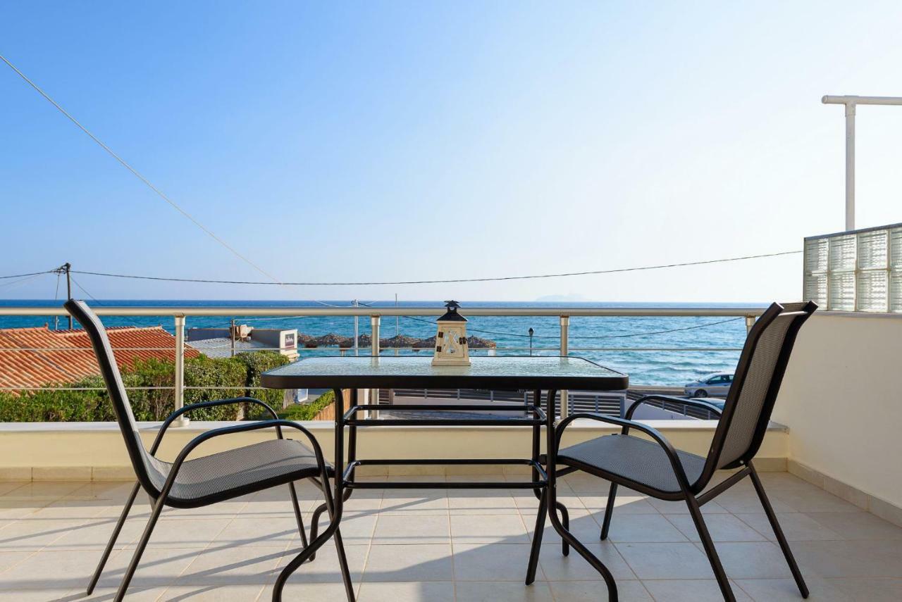 Coral Sea Studio Κόκκινος Πύργος Εξωτερικό φωτογραφία